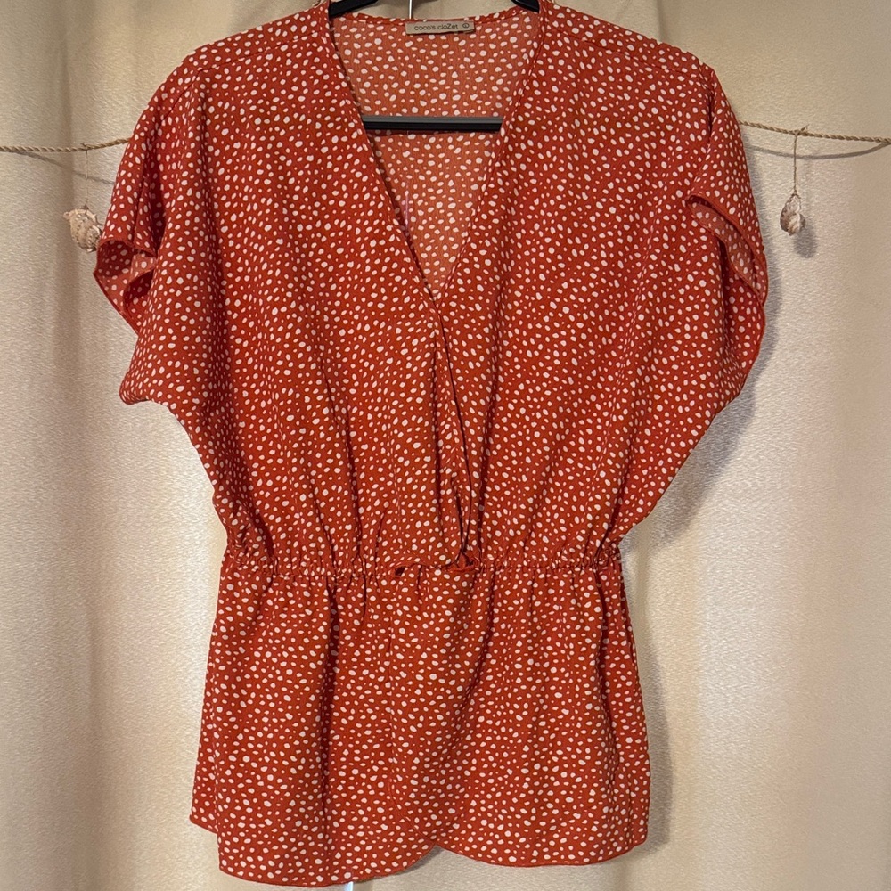 COCO’S CLOZET Coral Polka Dot Women's Top